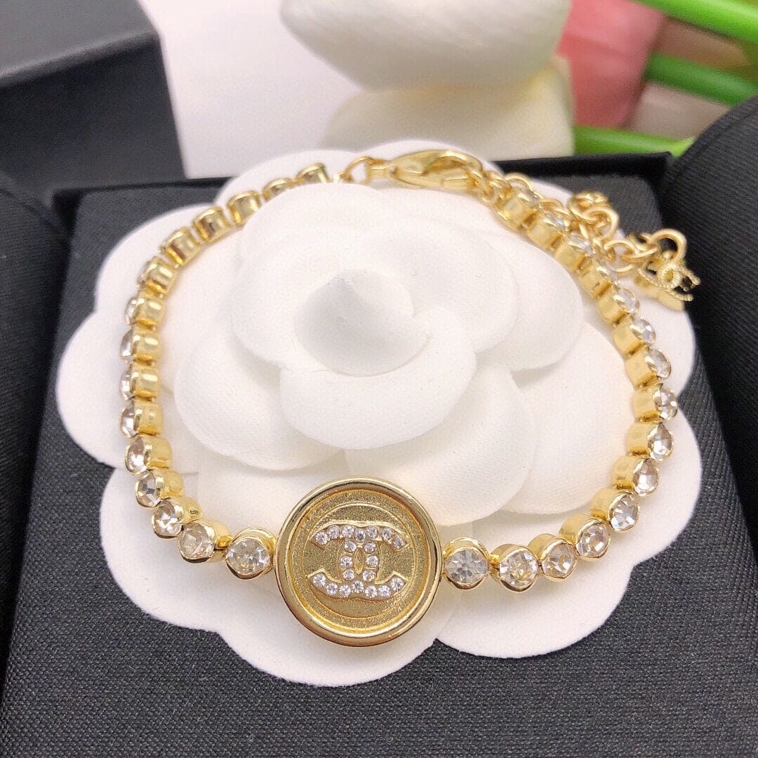 Chanel Diamonds 18K Gold Bracelet
