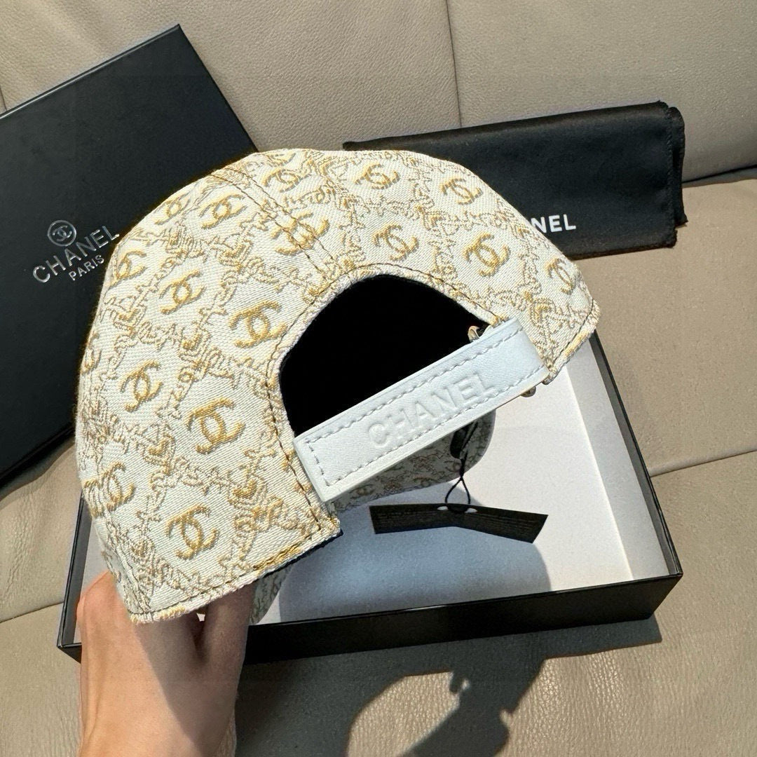 Sleek Design Embroidered Baseball Cap