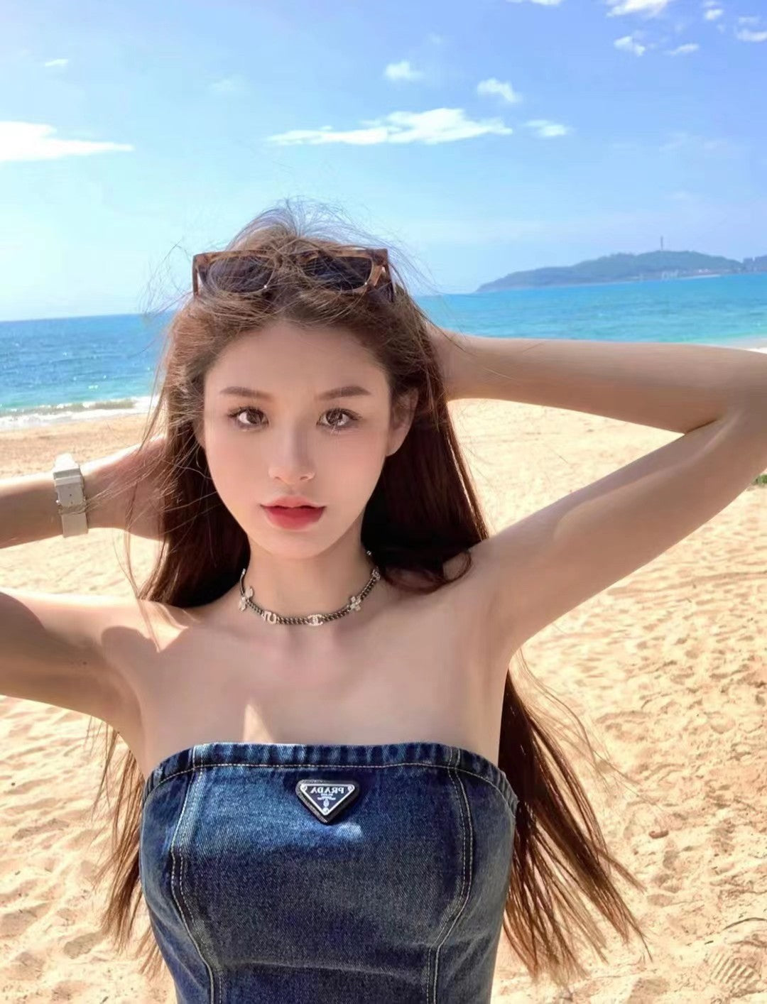 Chanel No.5 Perfume Bottle Pendant 18K Gold Necklace