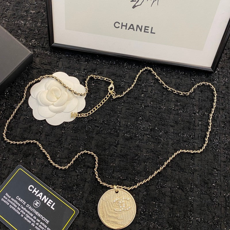 Chanel 22S Vintage 18K Gold Necklace