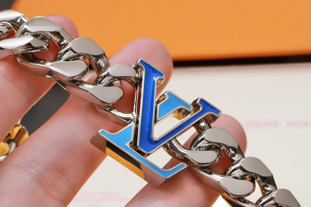Louis Vuitton Blue Chain 18K Gold Necklace