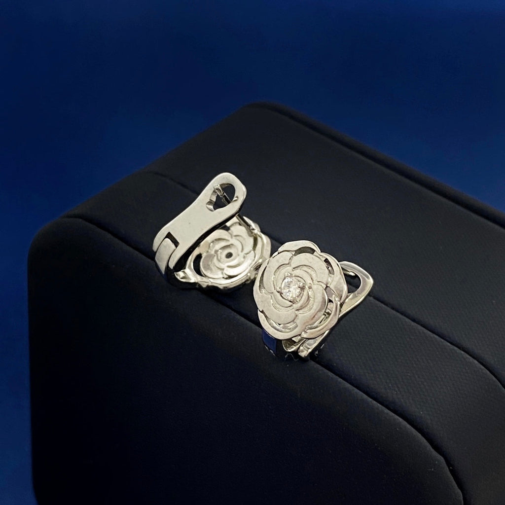 Chanel Camellia 18K Gold Earrings