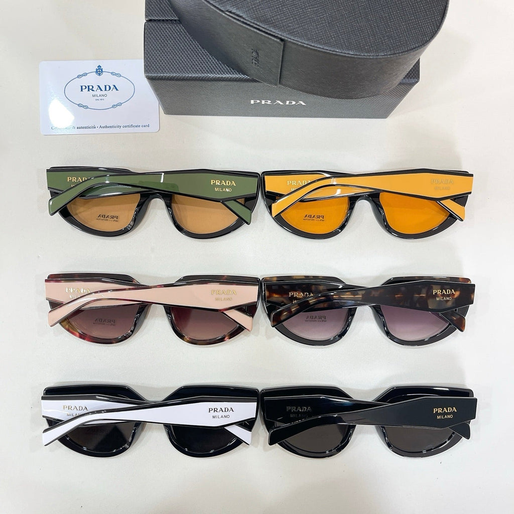 PRADA Sunglasses-PR D02SF